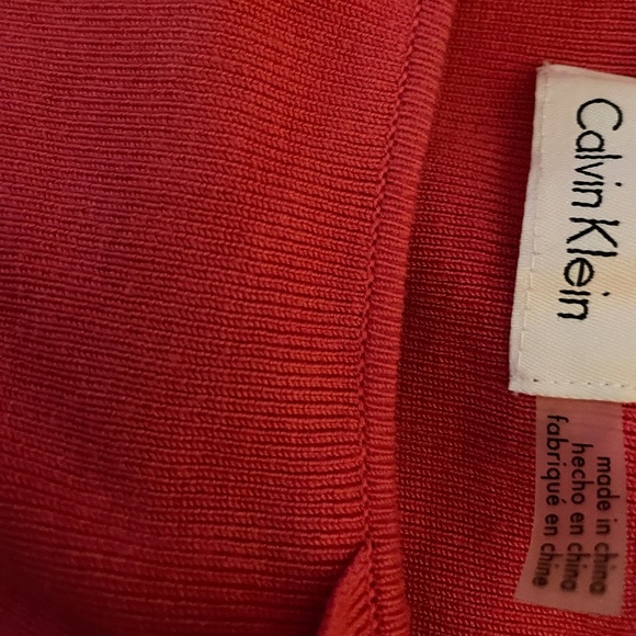 Calvin Klein Fuchsia Cold-Shoulder Ruffled Sweater XXL - Picture 2 of 4